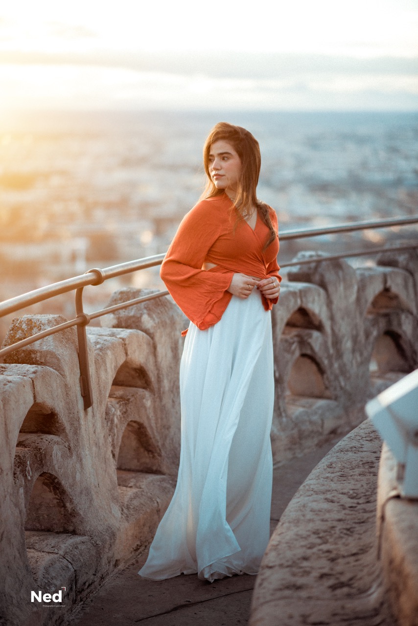 10 MODÈLES AVEC LOOKS PRÉPARÉS