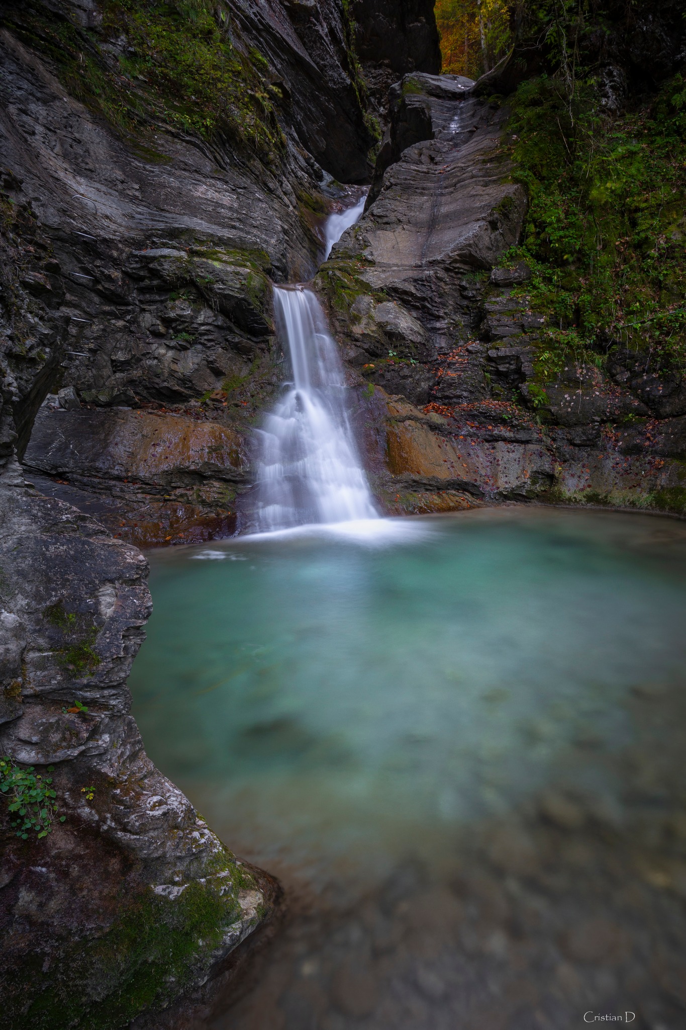 Explorer les cascades secrètes de l'Ain