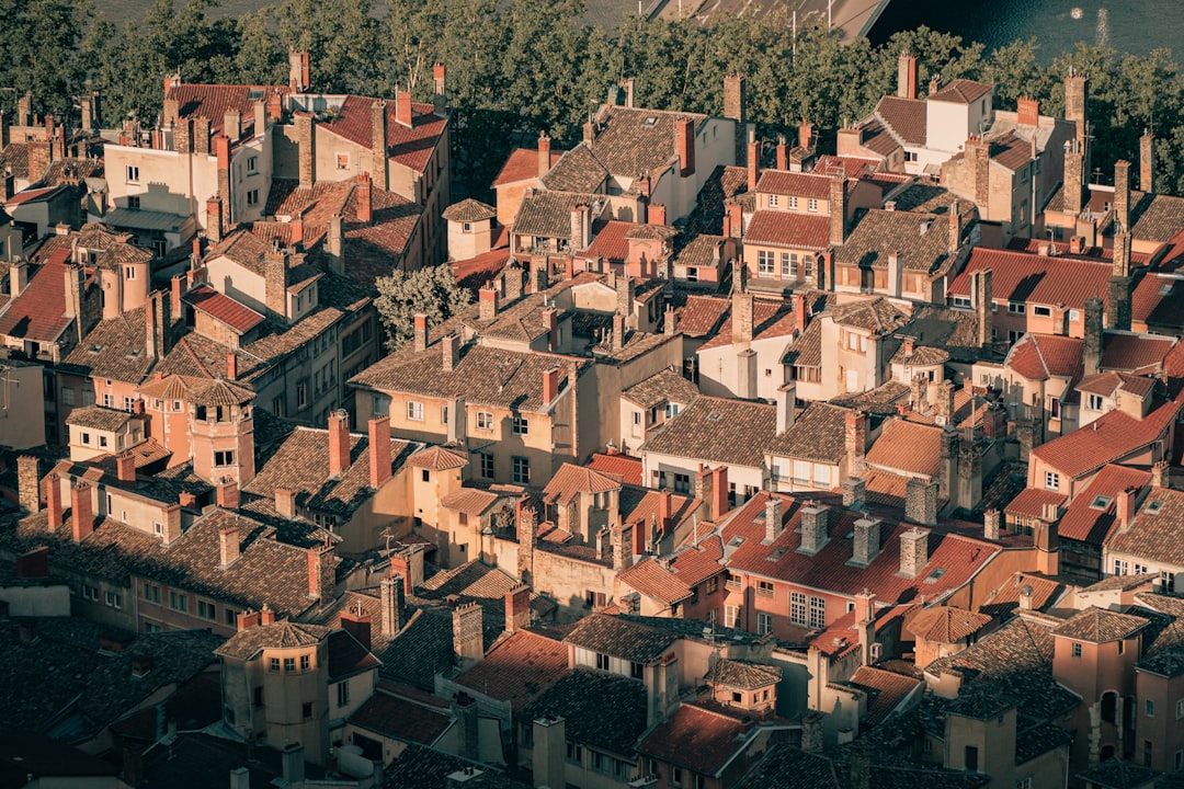 Bastien Nvs / Unsplash