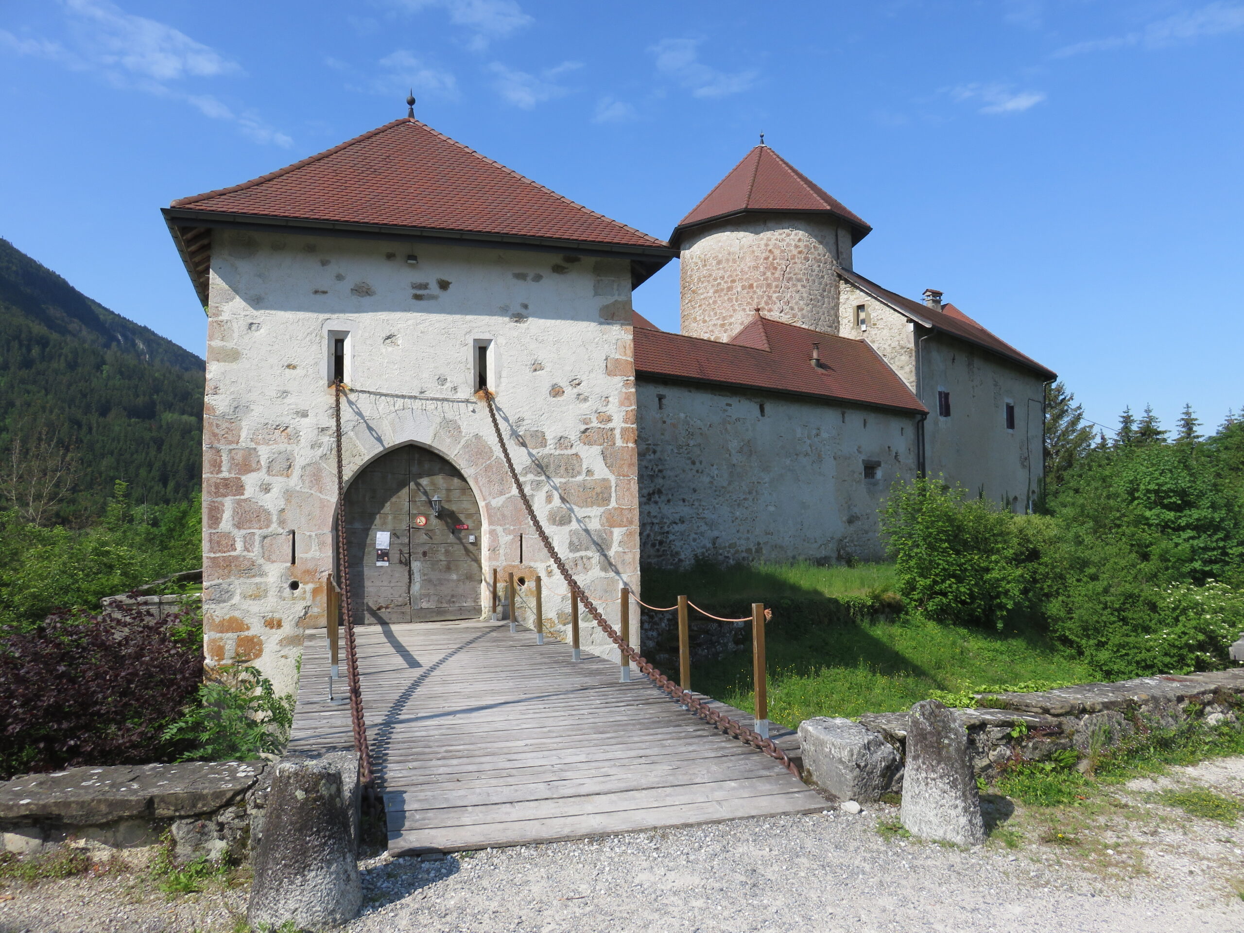 Château de Thorens Fillière famille de Sales depuis 1602 domaine 30 hectares lieu de mariage Annecy Genève Haute-Savoie
