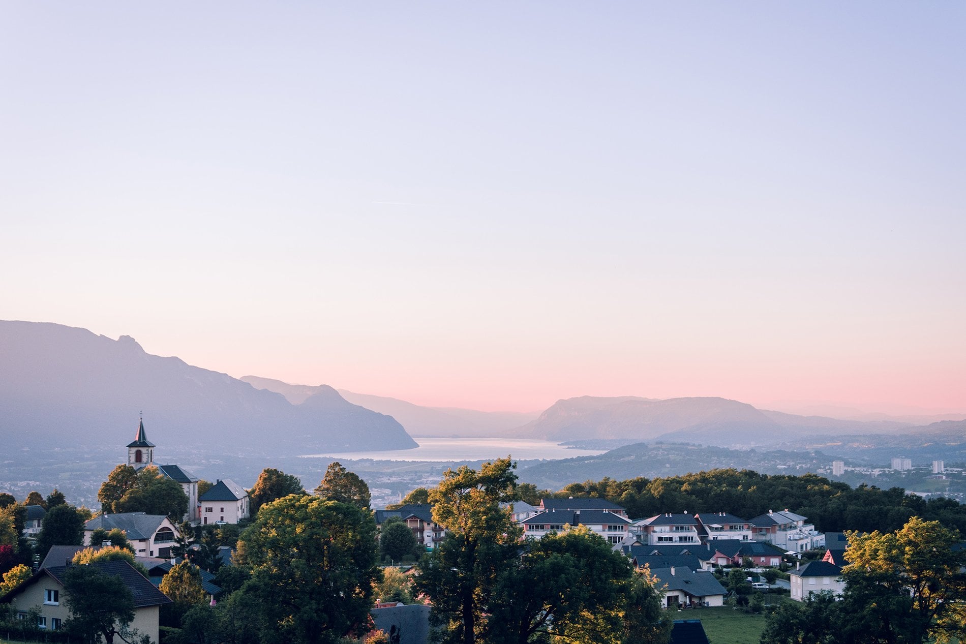 Domaine des Saints Pères Montagnole forfait week-end 18 chambres vue lac du Bourget lieu de mariage Savoie Chambéry