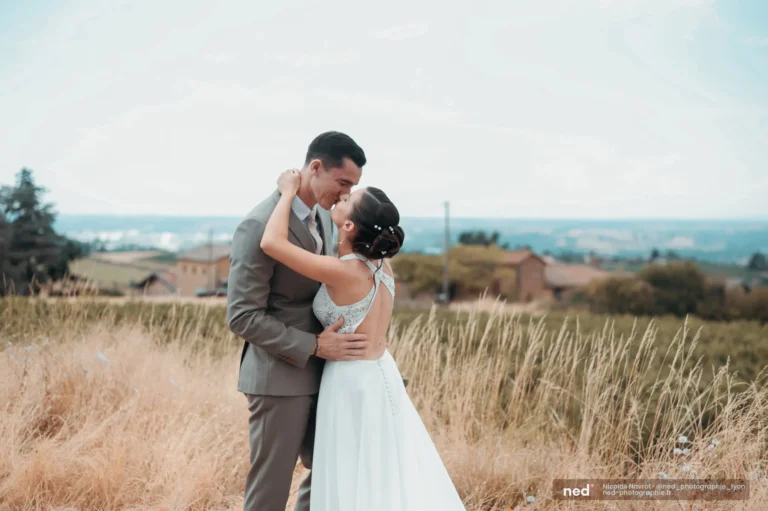Mariage au Domaine de Bellevue à Anse : le reportage d'Anaïs & Alexis