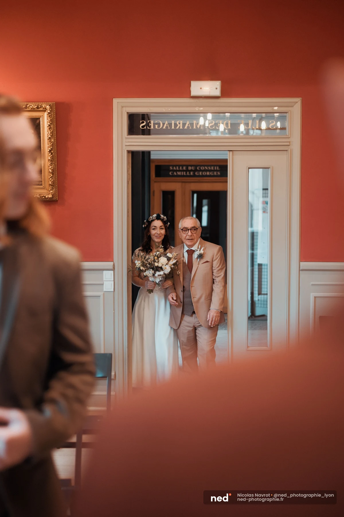 Mariage à la Basilique Saint-Martin d'Ainay : arrivée