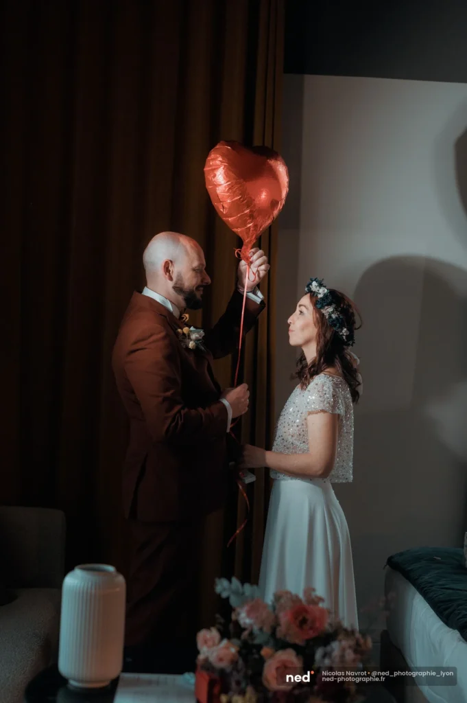 Mariage à la Basilique Saint-Martin d'Ainay : first look
